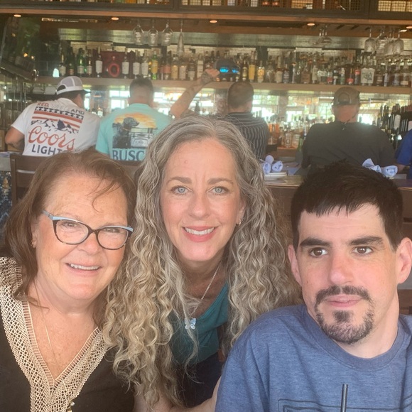 Michelle’s shop and share show every Thursday 6:30am and Sunday 7:30pm central - Picture 12 of 14